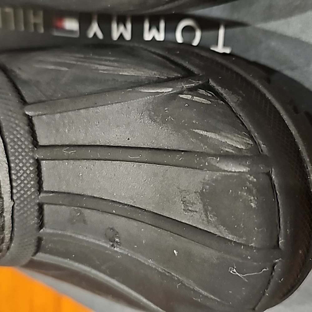 Tommy Hilfiger duck boots - Picture 4 of 12